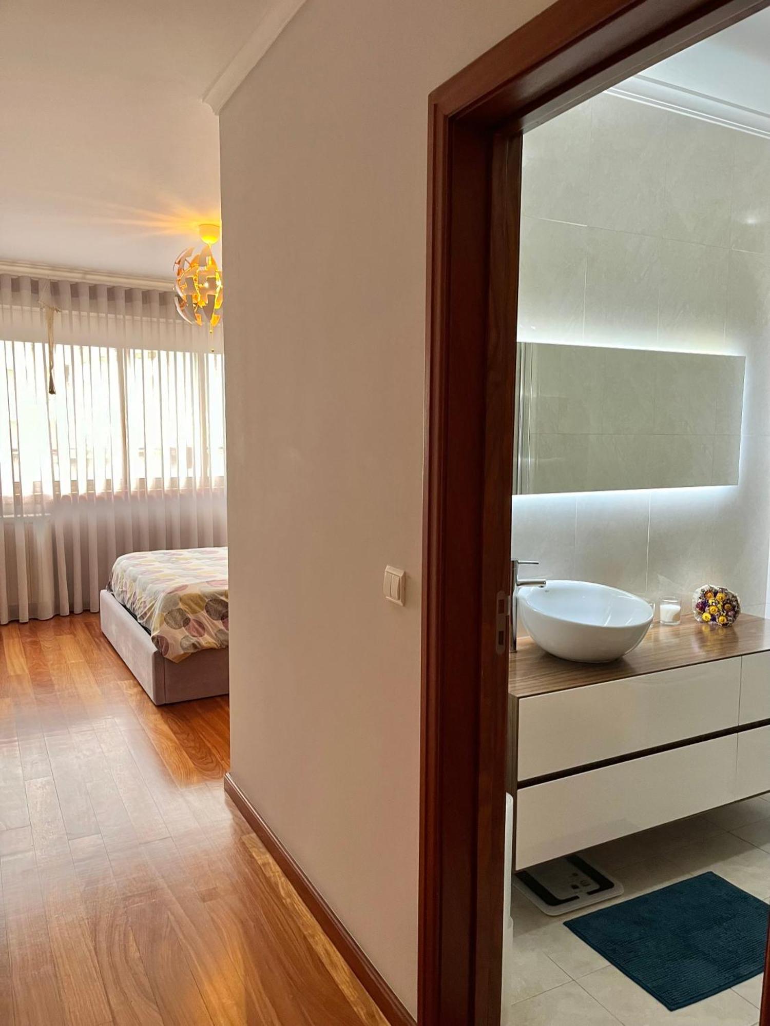 Garden View Premium Apartment Авейру Екстер'єр фото